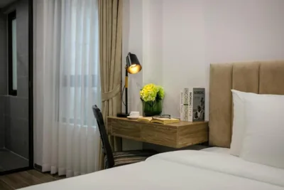 Deluxe-driepersoonskamer — Emissary Corner Hanoi Hotel & Spa
